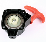 Стартер для мотокос 26 куб.см трещотка  >>> Запчасти Для мотокосы, бензокосы Carver Champion Huter Hyundai Patriot Daewoo Dde Denzel Einhell Elitech Elmos Ferm Fubag Fuxtec P.I.T. Ryobi Sturm KRÜGER Витязь Зубр  Интерскол Калибр Кратон Мобил К, Парма Побе